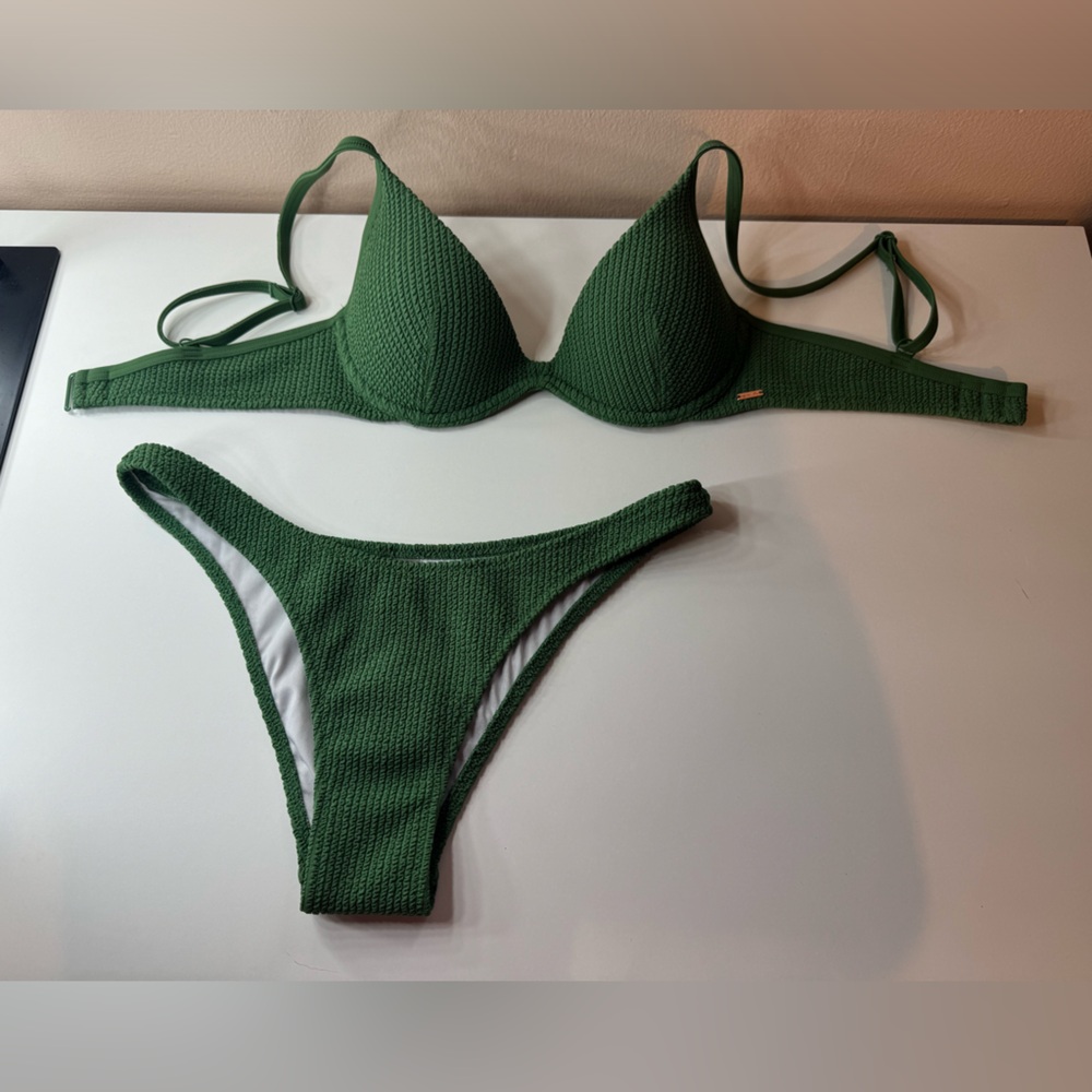 PINK branded bikini set, only worn once, Olive green, push up top